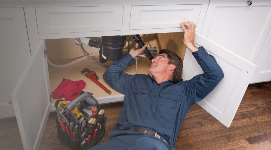 Local expert plumbing services in Ojibwa, WI